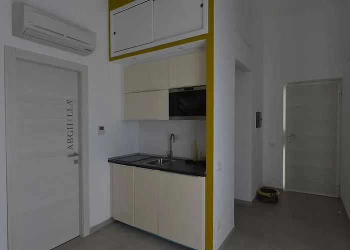 Catona Trigoria בית הארחה 4*